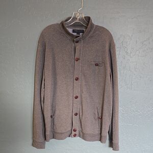 Thomas Parker NY Men's Classic Cardigan with Button Details